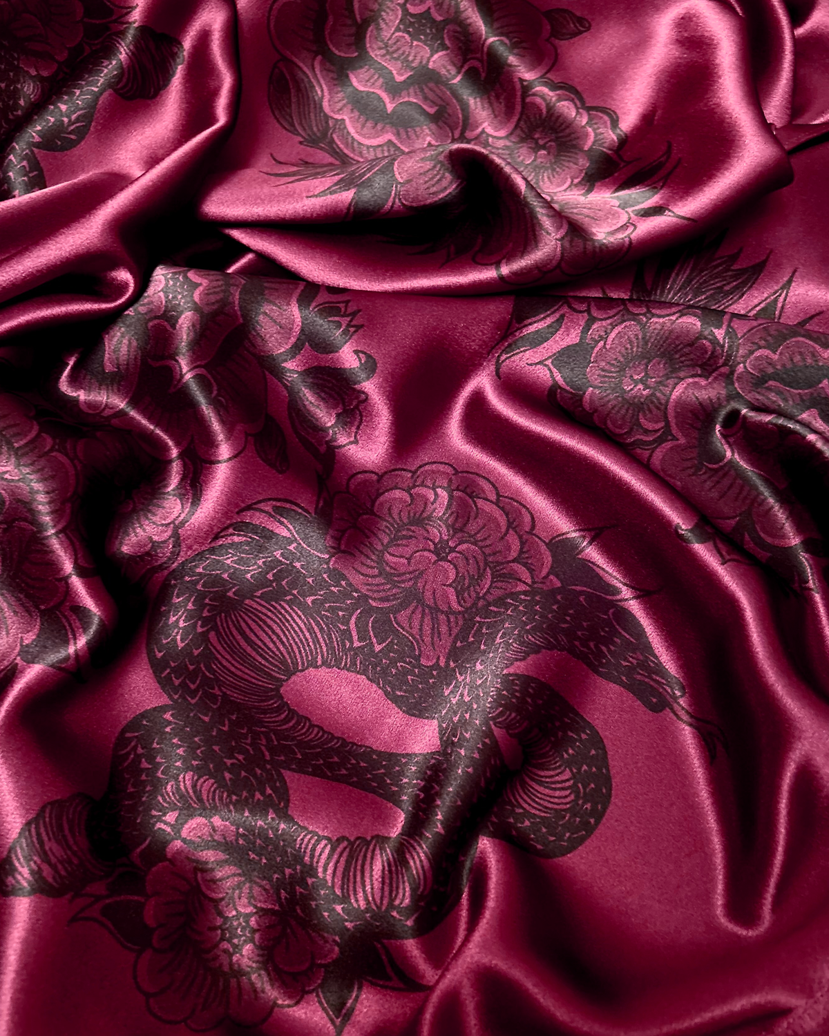 PEONIES/SNAKE/WINE - SATIN